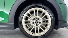 MINI Cooper 2.0 S Exclusive 3dr Auto Petrol Hatchback